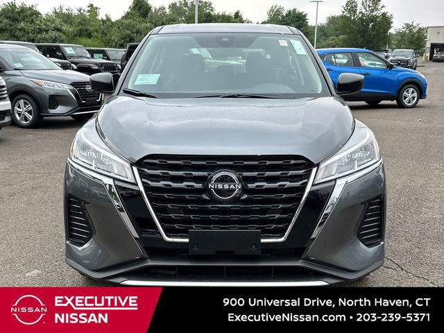Used 2025 Nissan Kicks Play S image 6