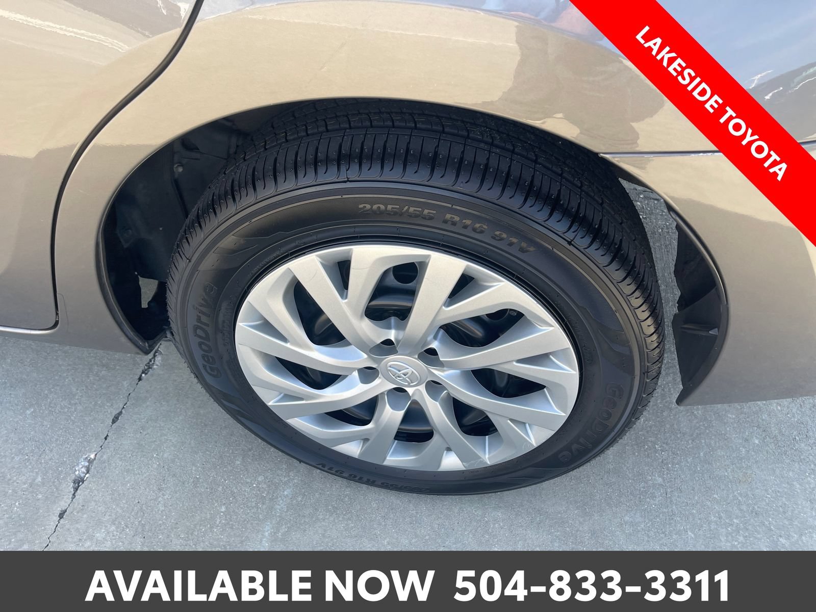 Certified 2018 Toyota Corolla LE FWD image 14