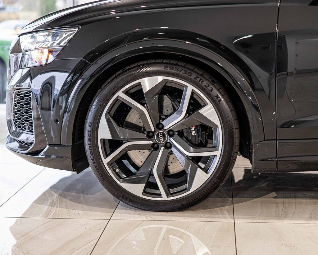 Used 2022 Audi RS Q8 w/ Carbon Optic Package image 9