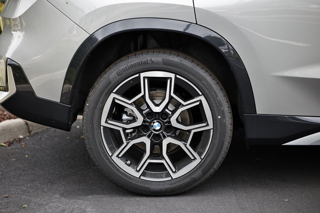 New 2026 BMW X1 xDrive28i w/ Convenience Package image 6