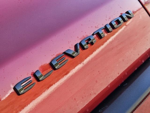 New 2026 GMC Acadia Elevation w/ Black Edition FWD image 8