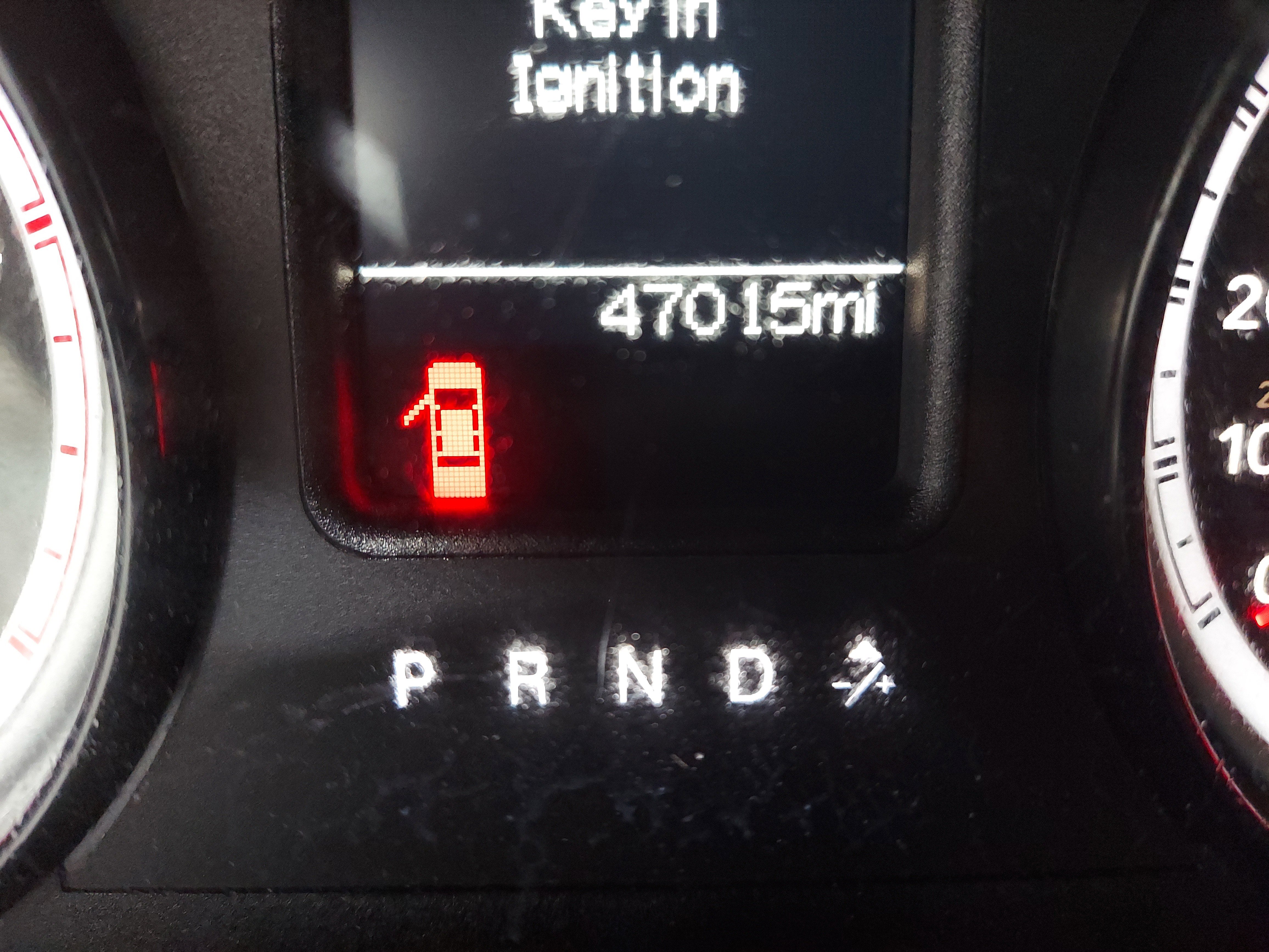 Used 2016 RAM 1500 Classic SLT AWD/4WD image 8