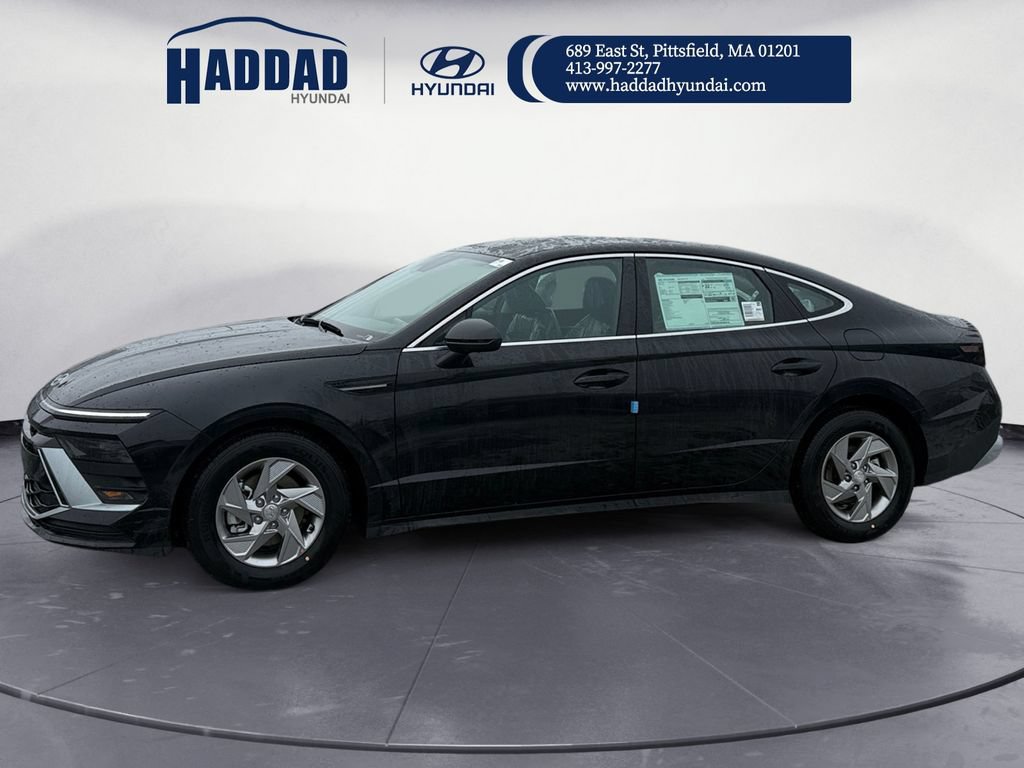 New 2026 Hyundai Sonata SE FWD image 2