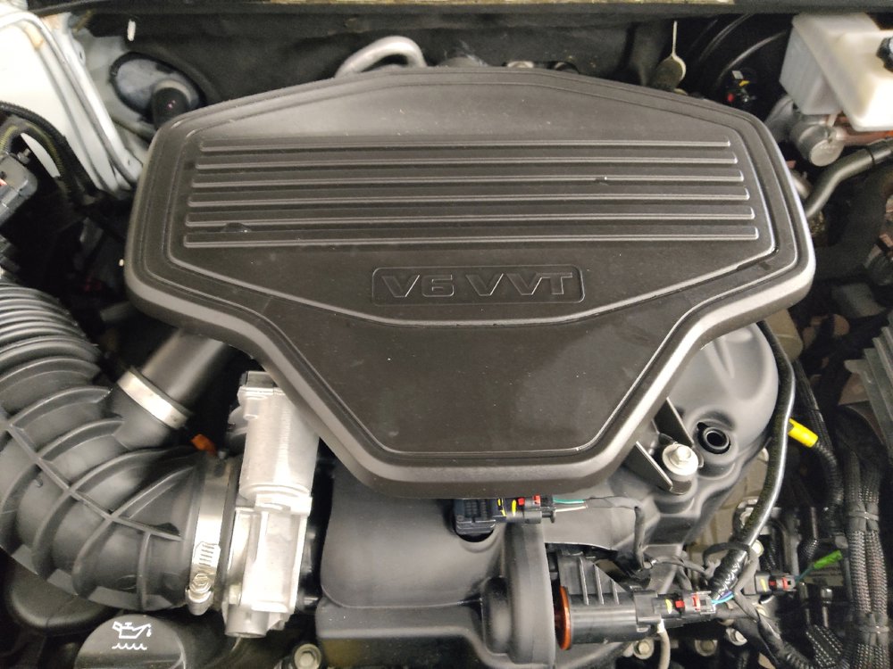 Used 2021 GMC Acadia SLT w/ Technology Package FWD image 30