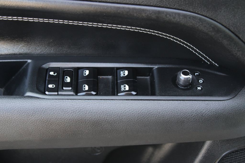 Used 2023 Jeep Compass Altitude image 27
