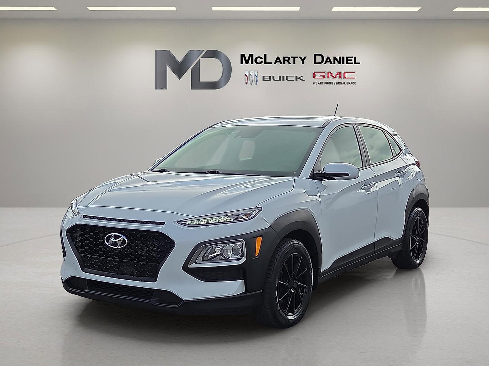 Used 2020 Hyundai Kona SE image 2