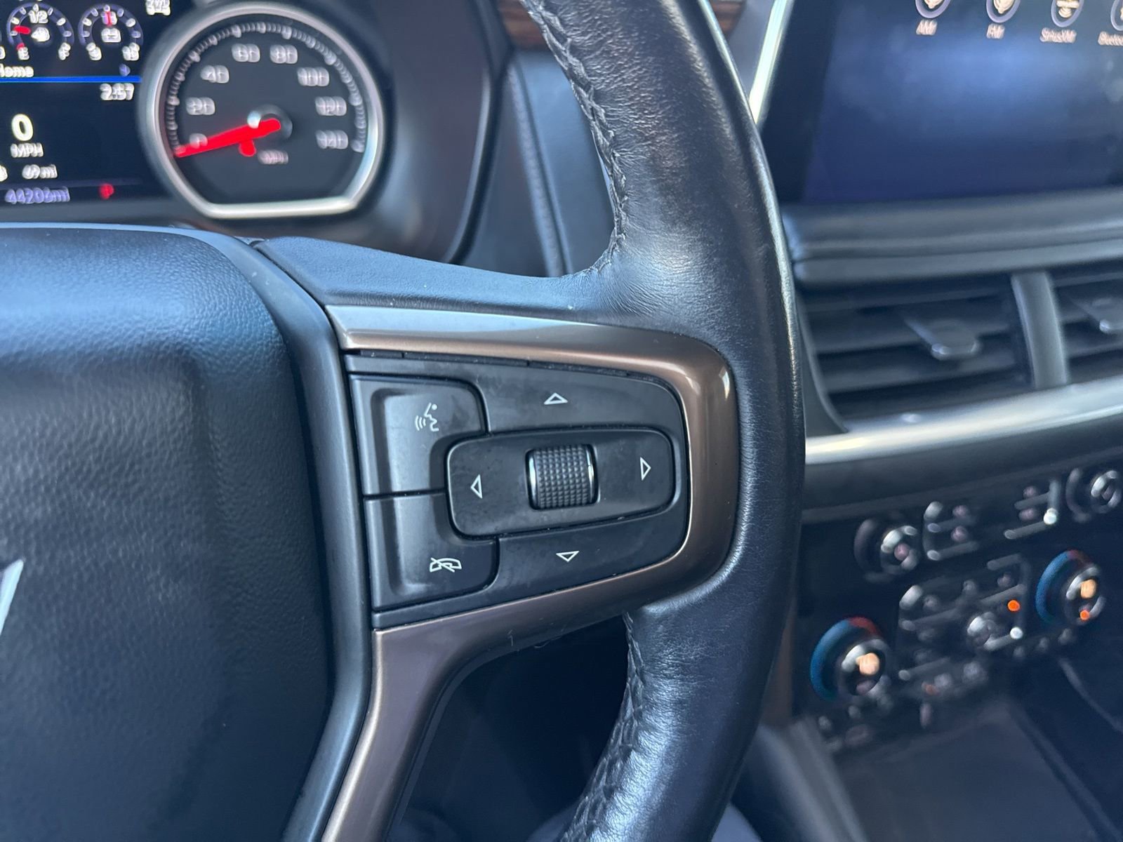 Used 2021 Chevrolet Tahoe High Country image 34