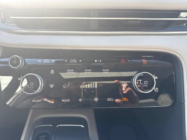 New 2027 INFINITI QX60 Luxe w/ Cargo Package AWD/4WD image 19