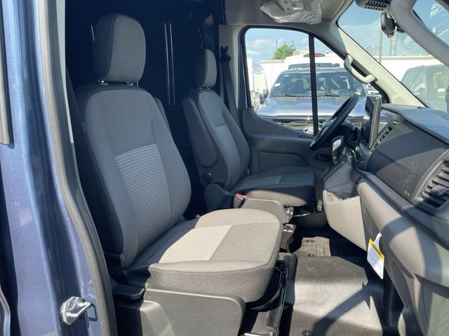 New 2026 Ford Transit 250 148 Medium Roof Extended AWD image 21