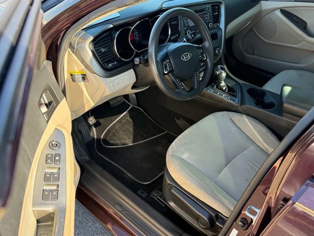 Used 2012 Kia Optima LX image 9
