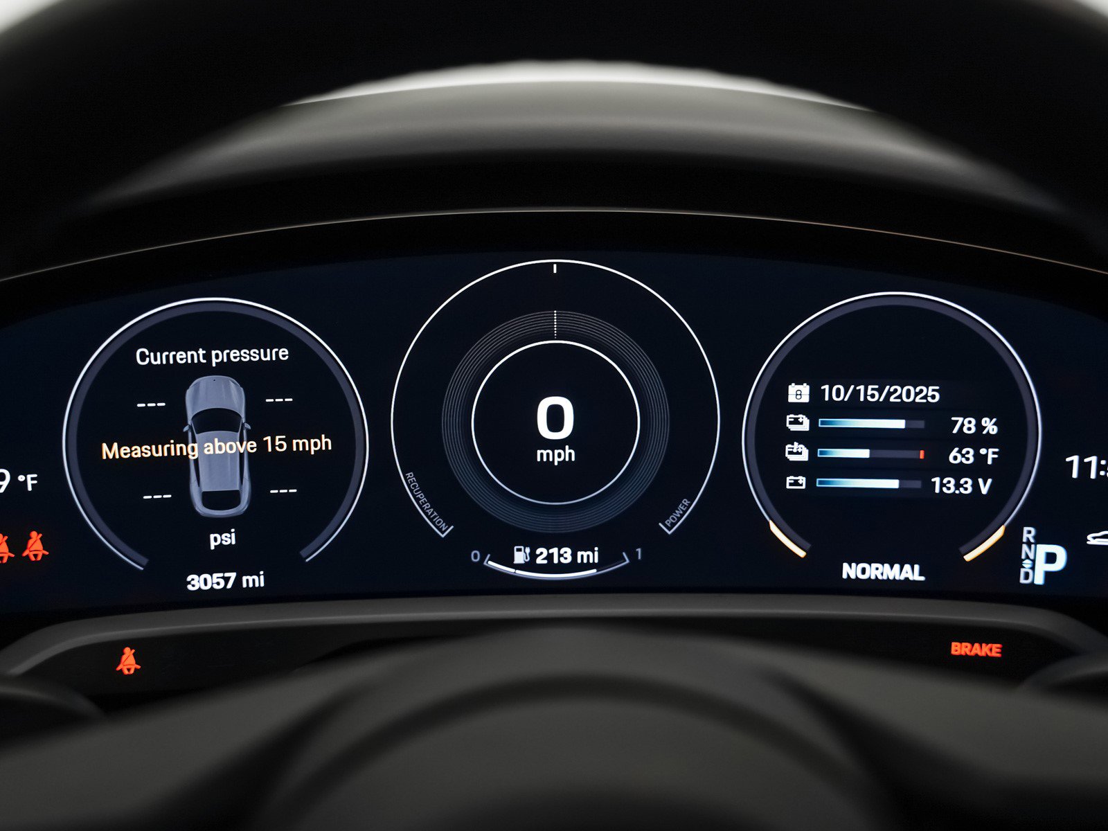 Used 2024 Porsche Taycan 4 Cross Turismo w/ Premium Package image 17