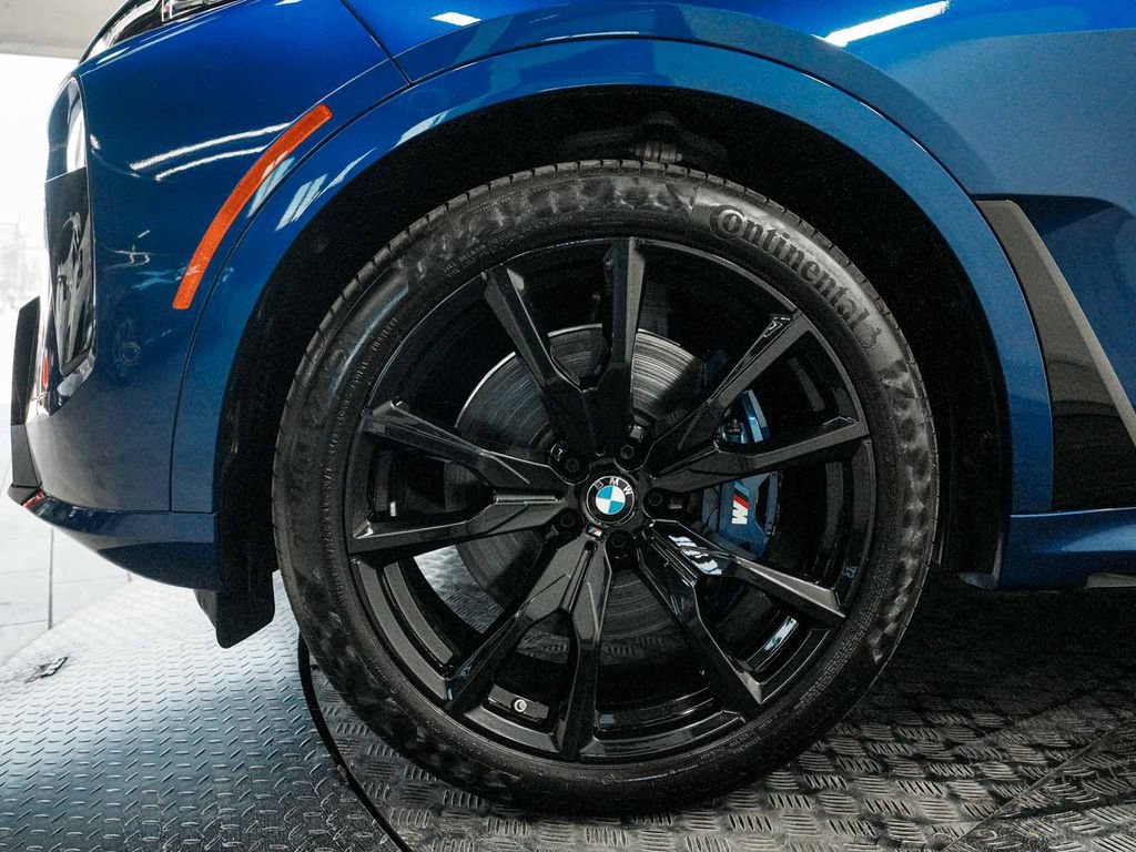 Used 2026 BMW X7 M60i AWD/4WD image 9