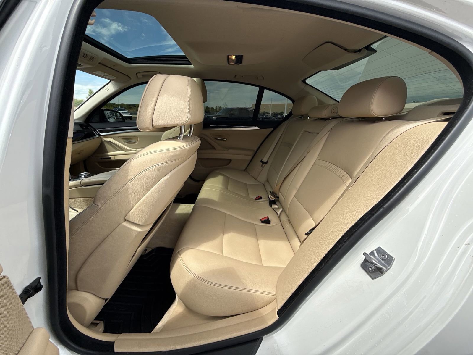 Used 2014 BMW 535i xDrive Sedan AWD/4WD image 25