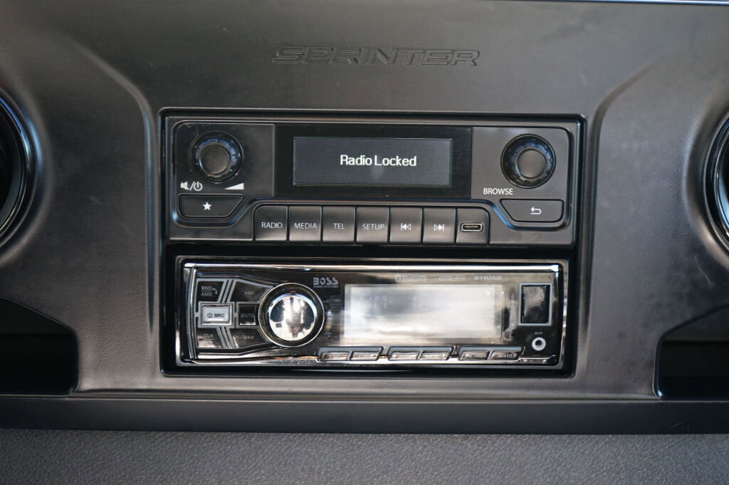 Used 2019 Mercedes-Benz Sprinter 144 image 10
