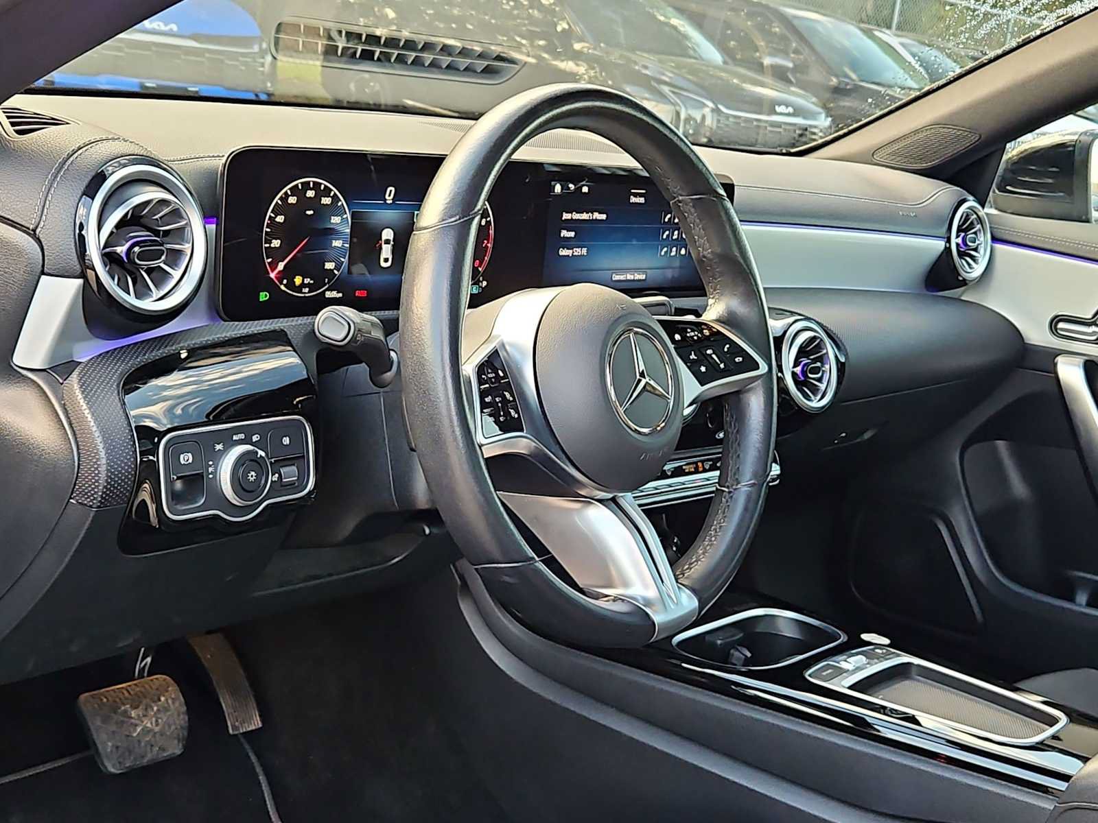 Used 2025 Mercedes-Benz CLA 250 image 2