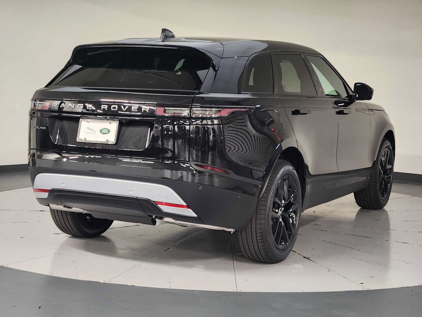 New 2026 Land Rover Range Rover Velar S AWD/4WD image 2