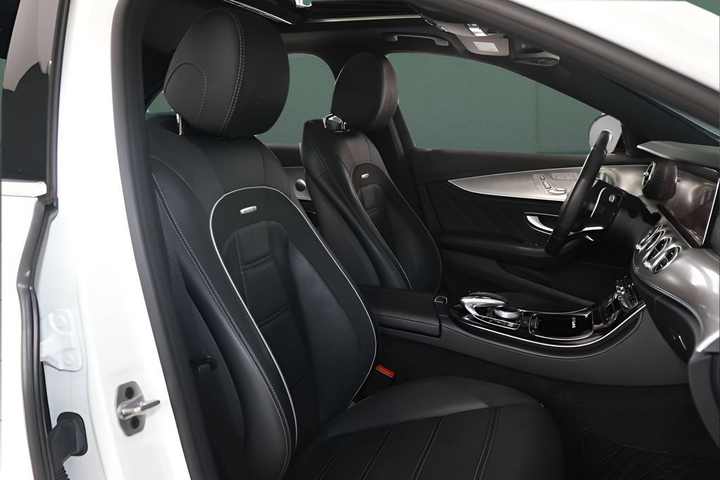 Used 2020 Mercedes-Benz E 63 AMG S image 16