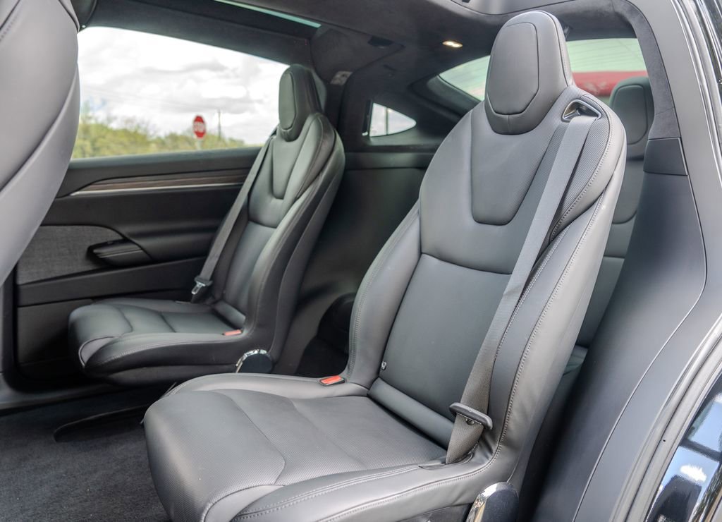 Used 2023 Tesla Model X image 18