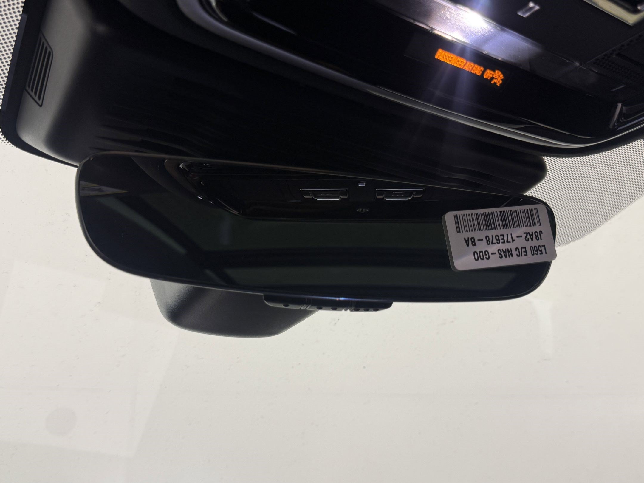 Used 2026 Land Rover Range Rover Velar Dynamic SE AWD/4WD image 17