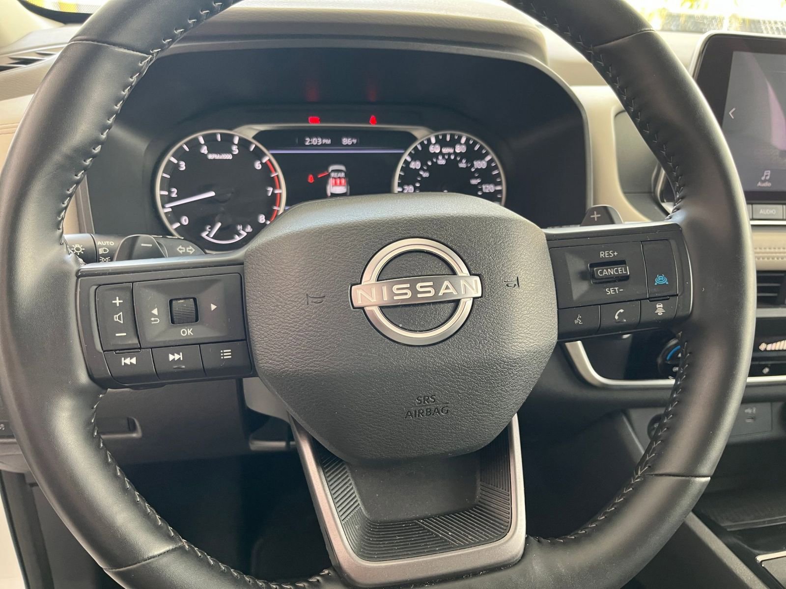 Used 2025 Nissan Rogue SV FWD image 29