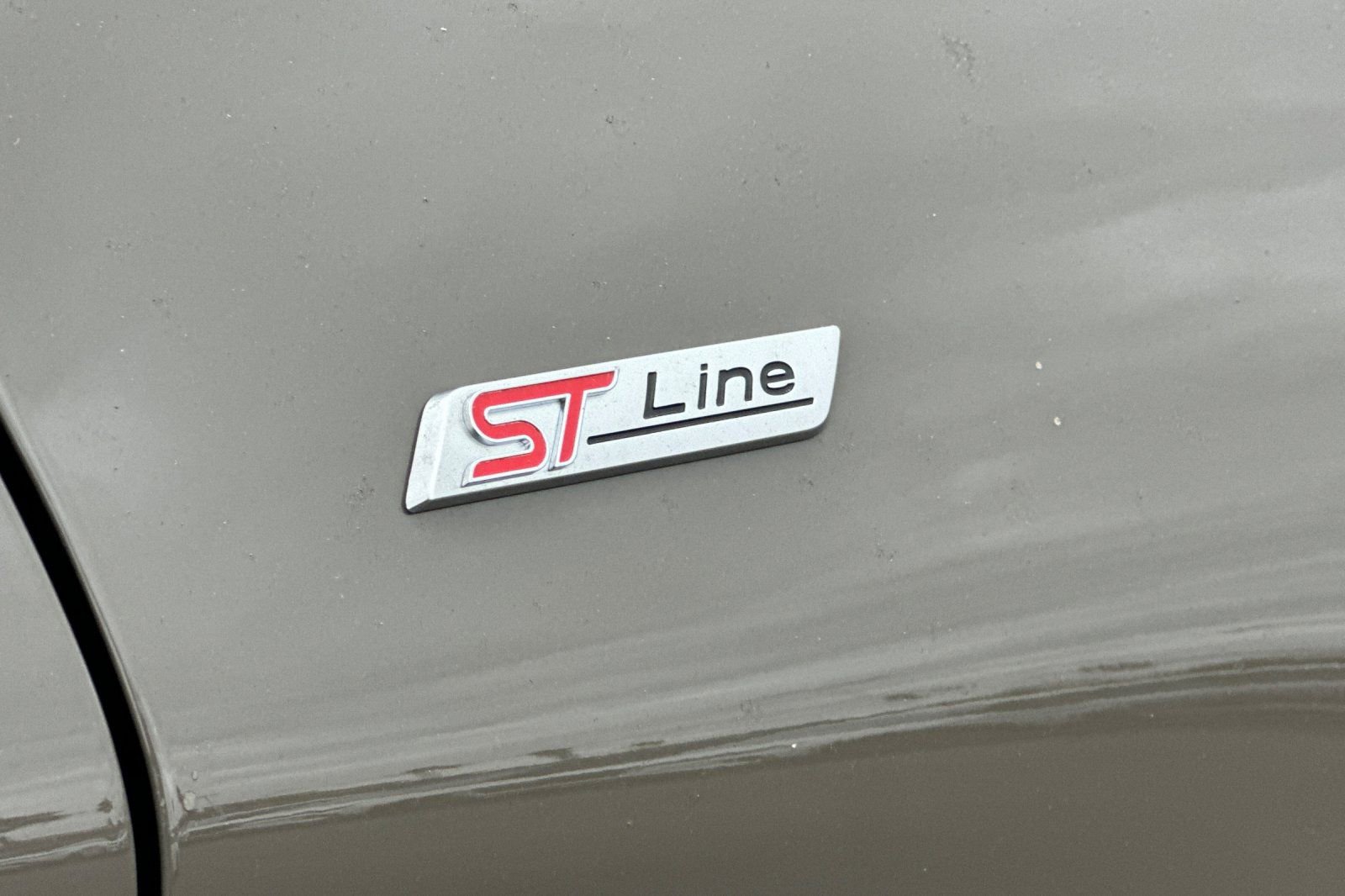 New 2026 Ford Explorer ST-Line w/ ST-Line Street Pack image 27