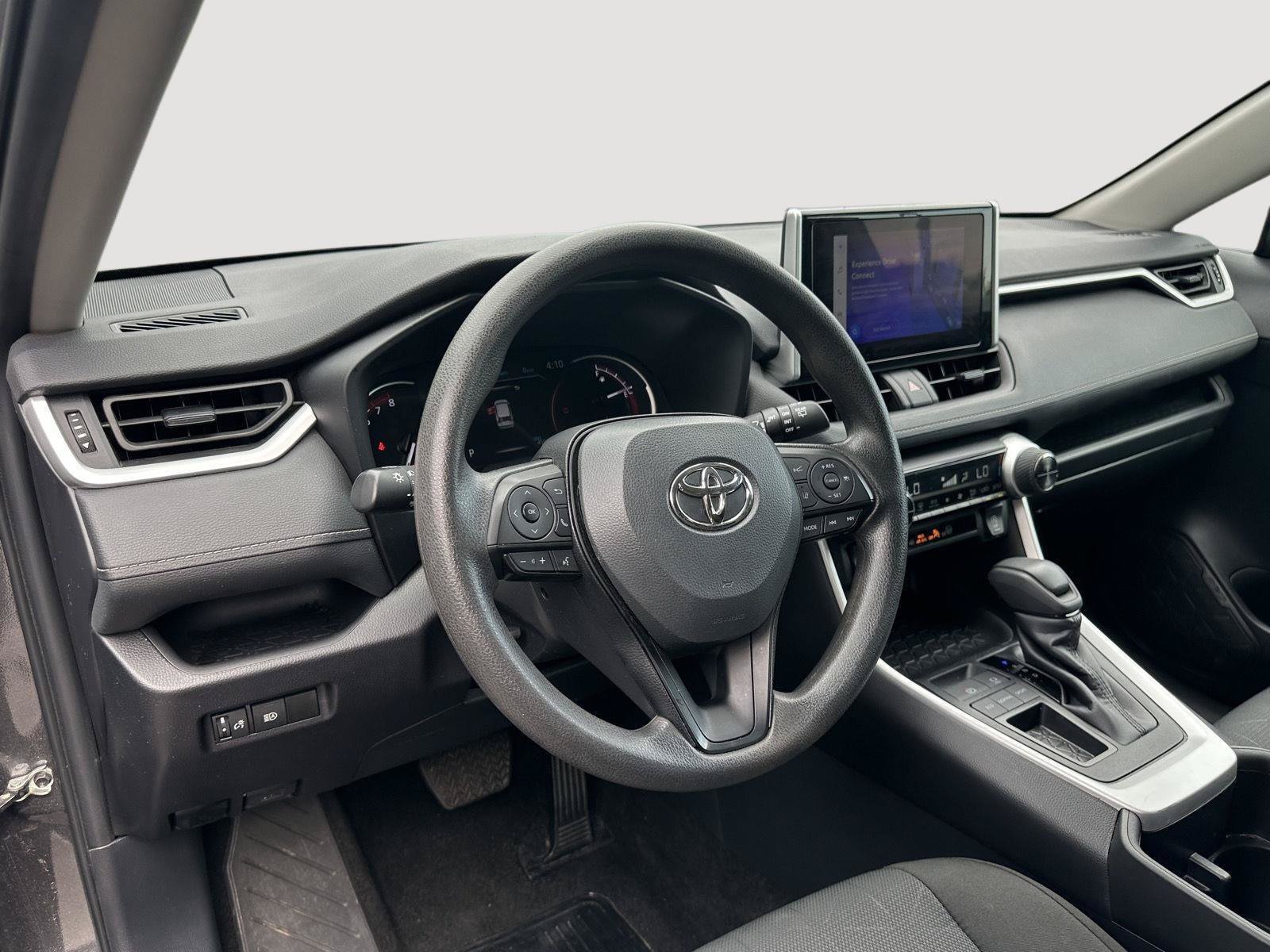 Certified 2025 Toyota RAV4 XLE FWD image 11