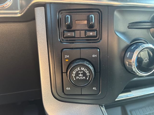 Used 2022 Ford F150 Lariat w/ Equipment Group 502A High AWD/4WD image 36