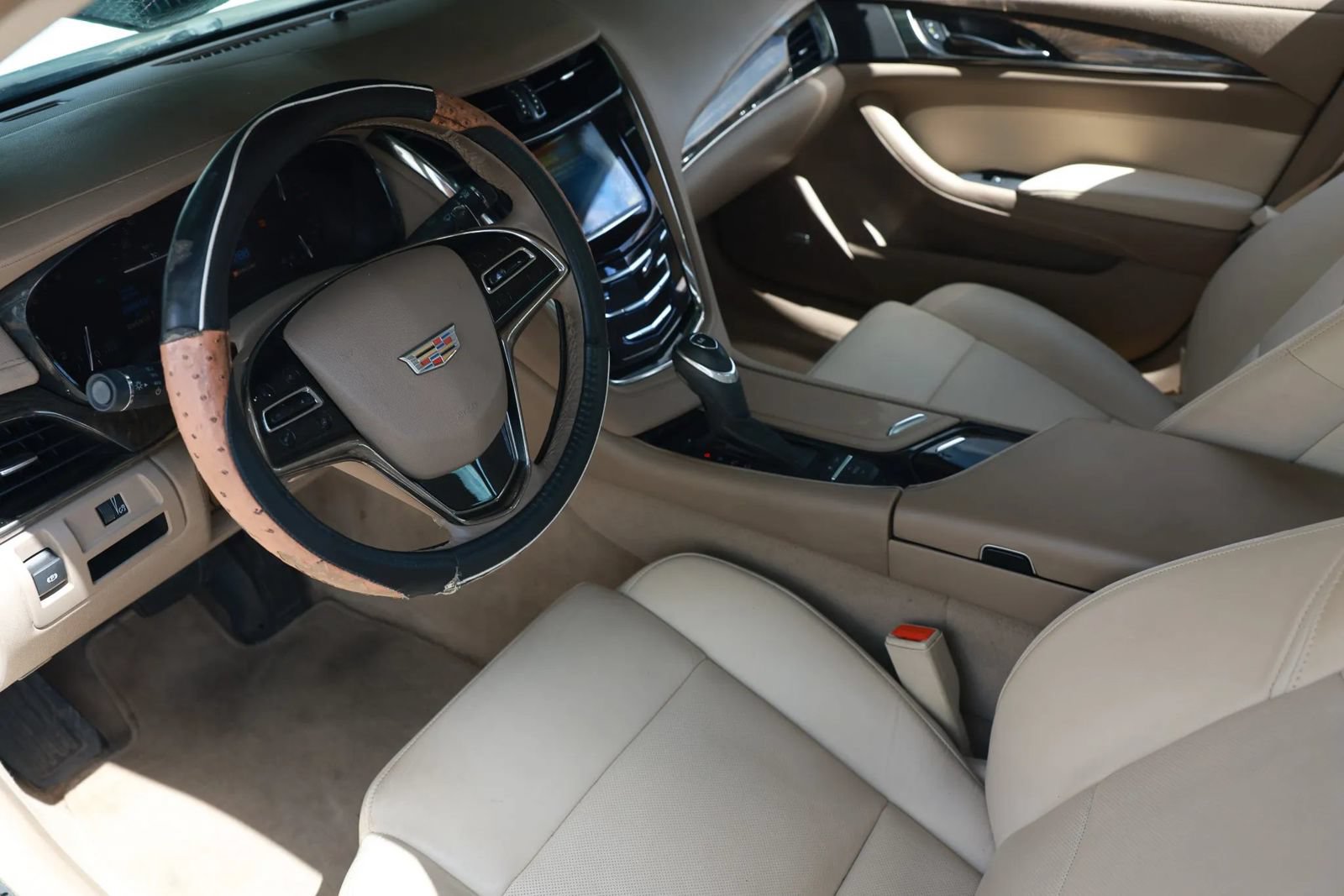 Used 2015 Cadillac CTS Luxury RWD image 18