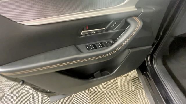 Used 2025 MAZDA CX-70 3.3 Turbo w/ Preferred Package AWD/4WD image 19