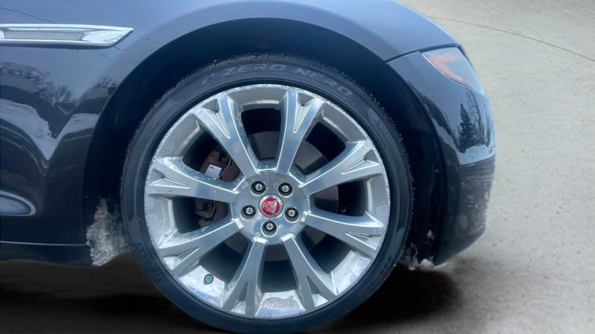Used 2019 Jaguar XJ L Portfolio AWD/4WD image 17