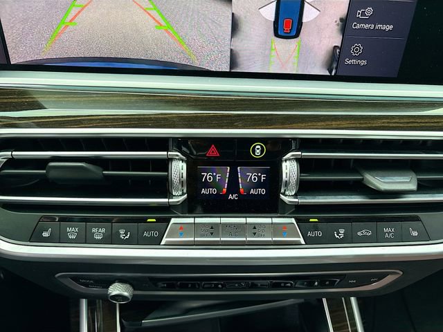 Used 2020 BMW X7 xDrive40i w/ Premium Package image 17