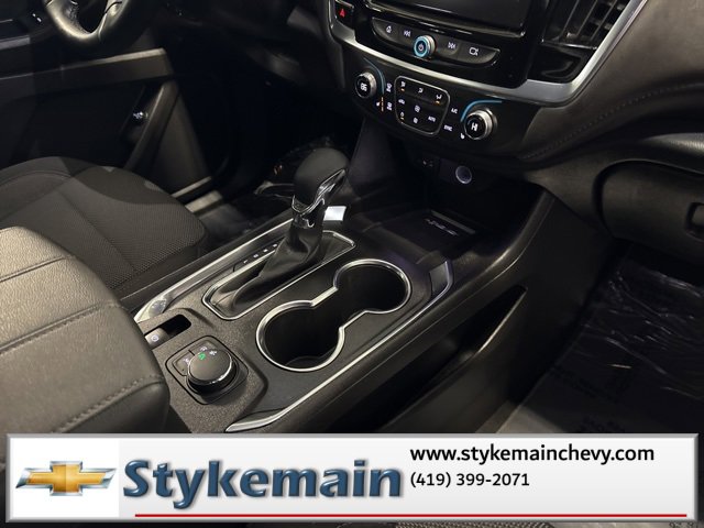 Used 2023 Chevrolet Traverse LT image 26
