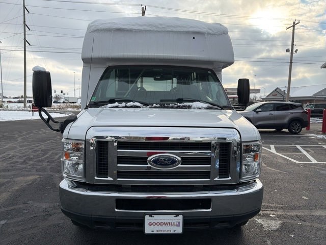 Used 2019 Ford E-350 and Econoline 350 Super Duty w/ Shuttle Bus Prep Package image 2