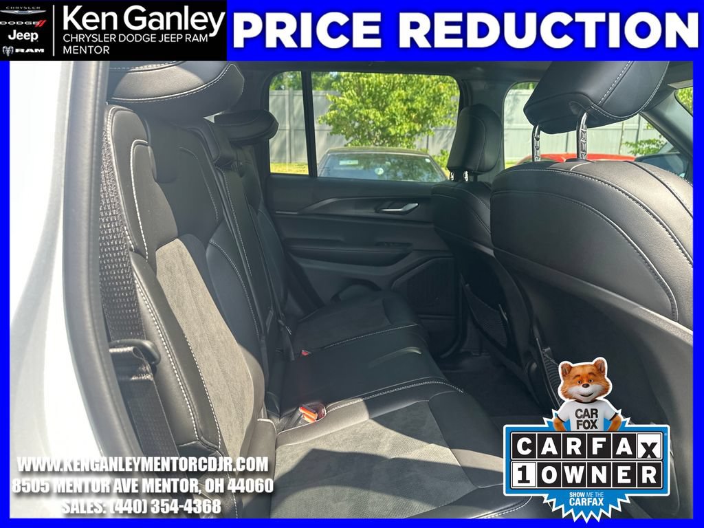 Certified 2025 Jeep Grand Cherokee Altitude w/ Trailer Tow Package AWD/4WD image 28