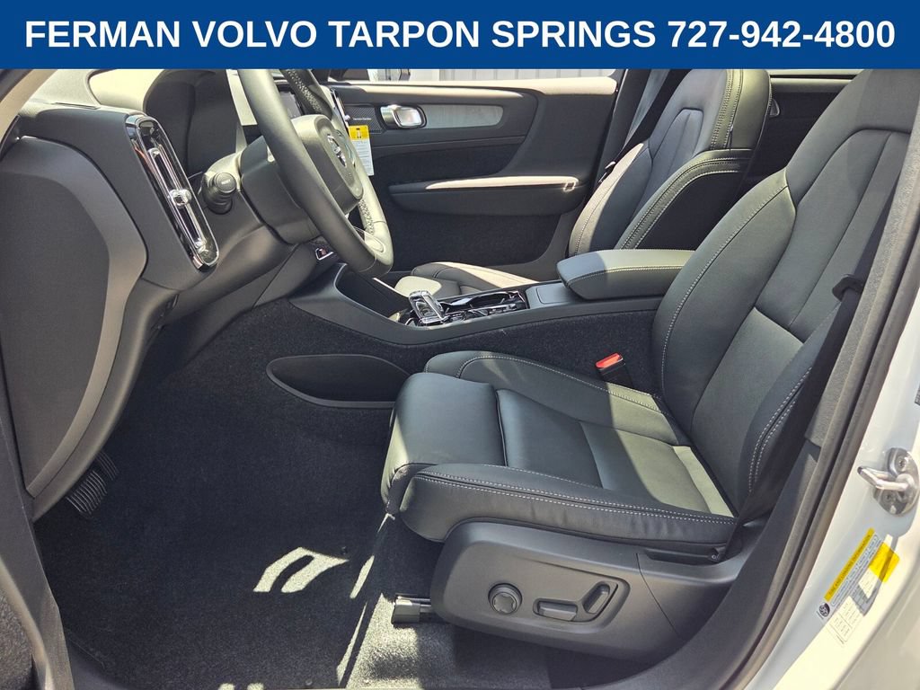New 2026 Volvo XC40 B5 Plus w/ Climate Package AWD/4WD image 11