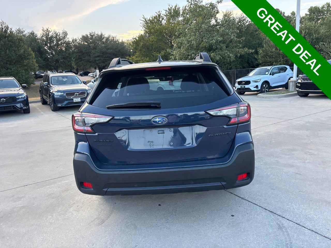 Used 2025 Subaru Outback Onyx Edition AWD/4WD image 6