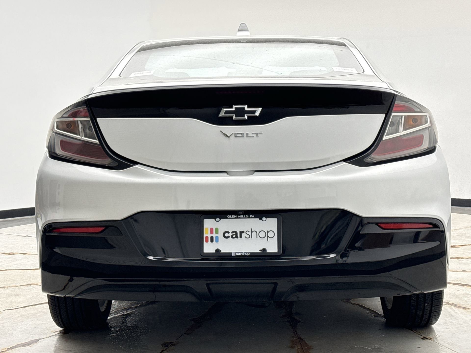 Used 2019 Chevrolet Volt LT w/ Power Convenience Package FWD image 4