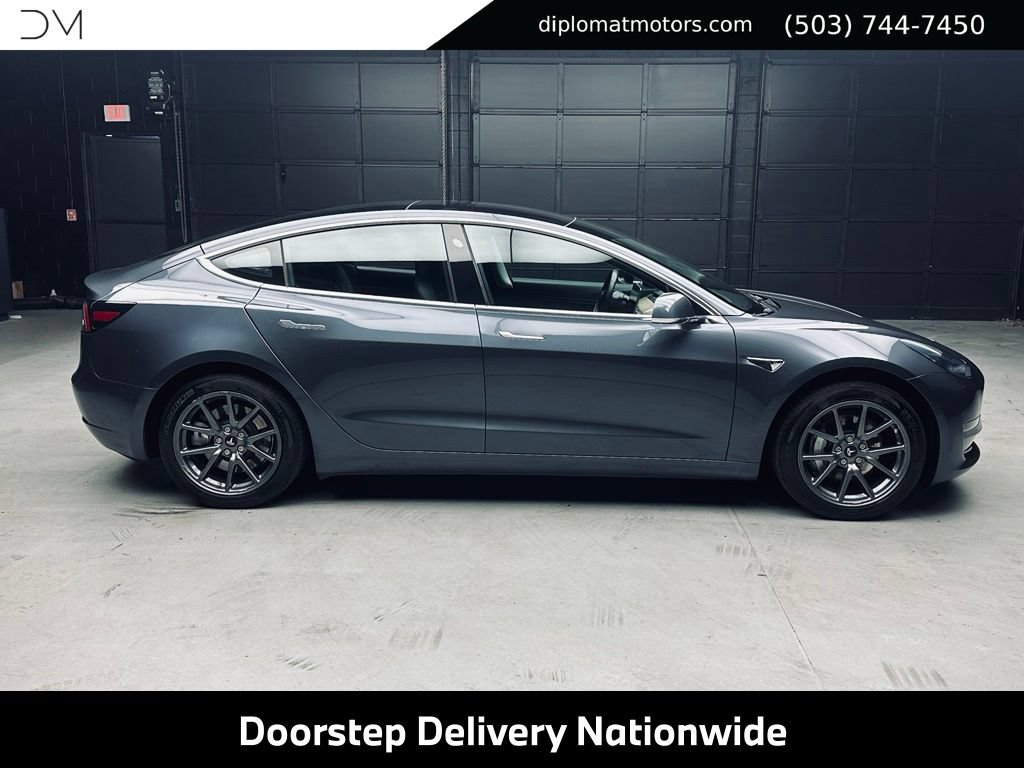 Used 2018 Tesla Model 3 Long Range RWD image 7