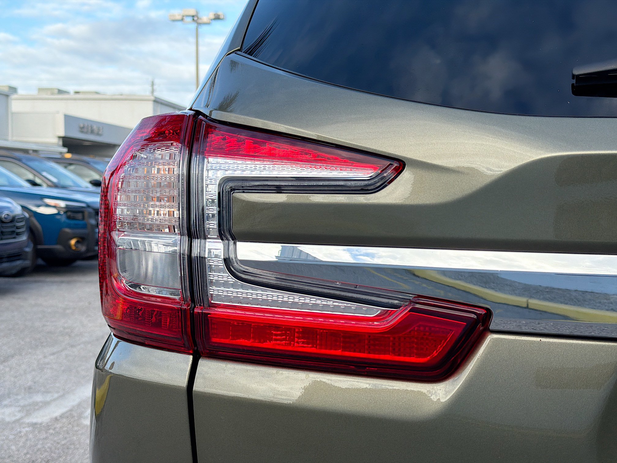 New 2026 Subaru Ascent Limited AWD/4WD image 10