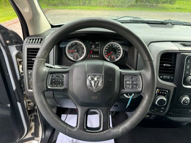 Used 2018 RAM 1500 Express w/ Express Value Package AWD/4WD image 15