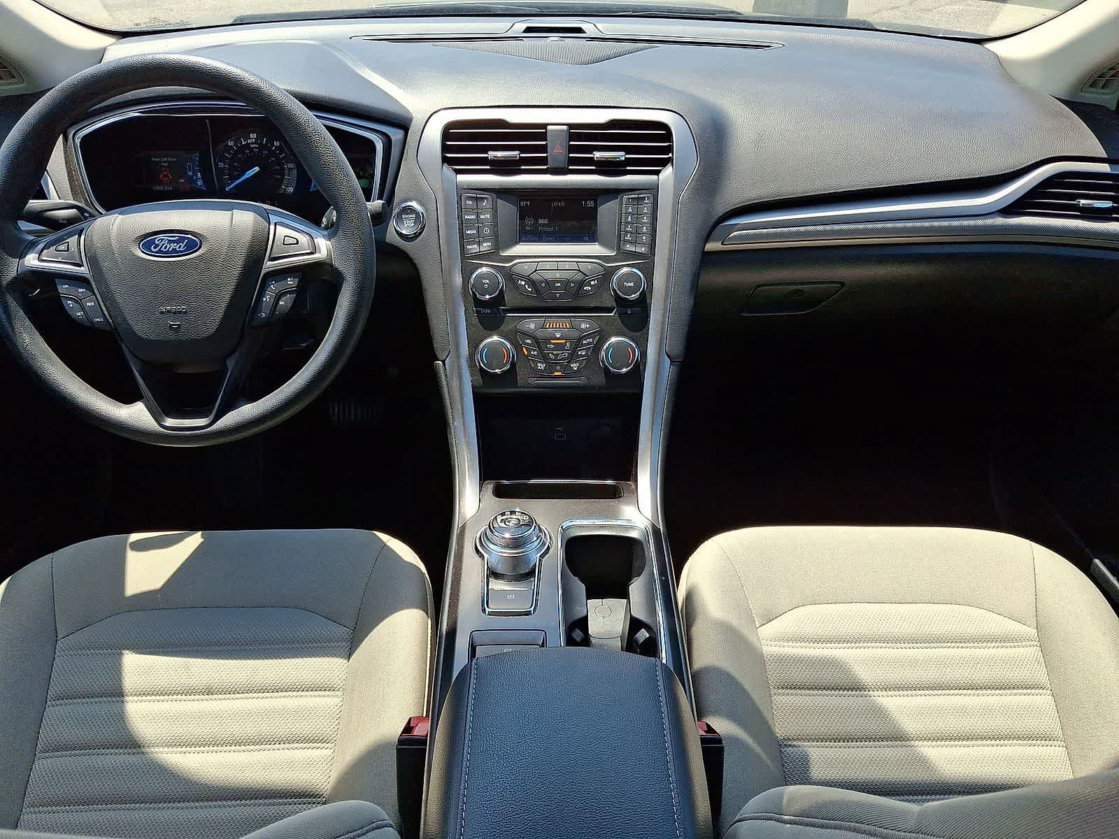 Used 2018 Ford Fusion S FWD image 25