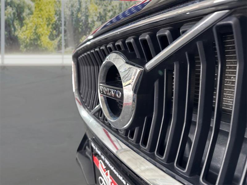 Used 2019 Volvo S60 T6 Momentum w/ Premium Package image 22