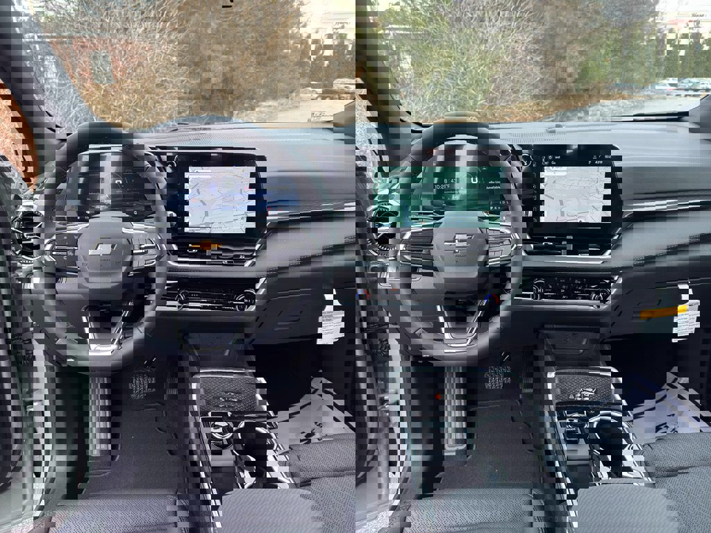 New 2026 Chevrolet Equinox LT w/ Convenience Package II image 18