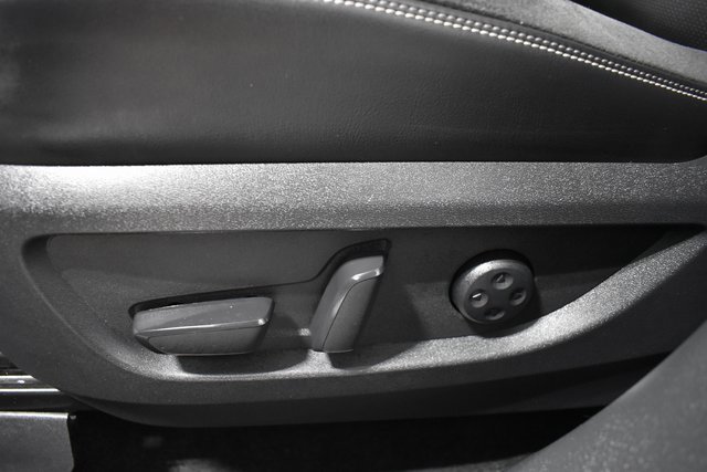 Used 2023 INFINITI QX50 Sport image 18