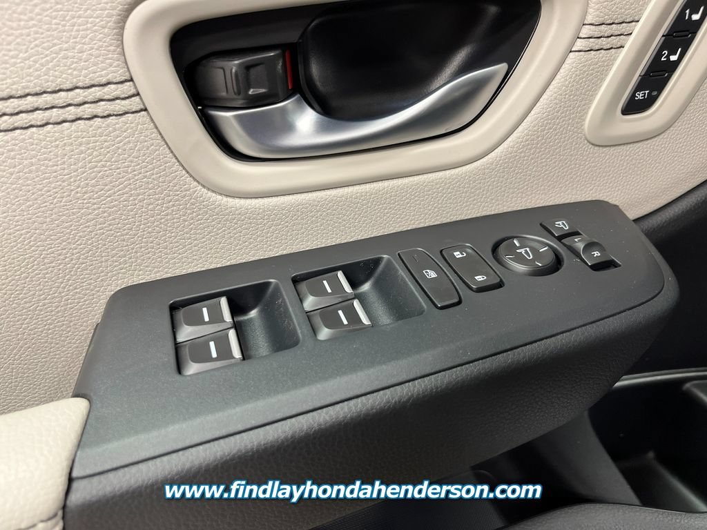 New 2026 Honda Pilot Elite image 13