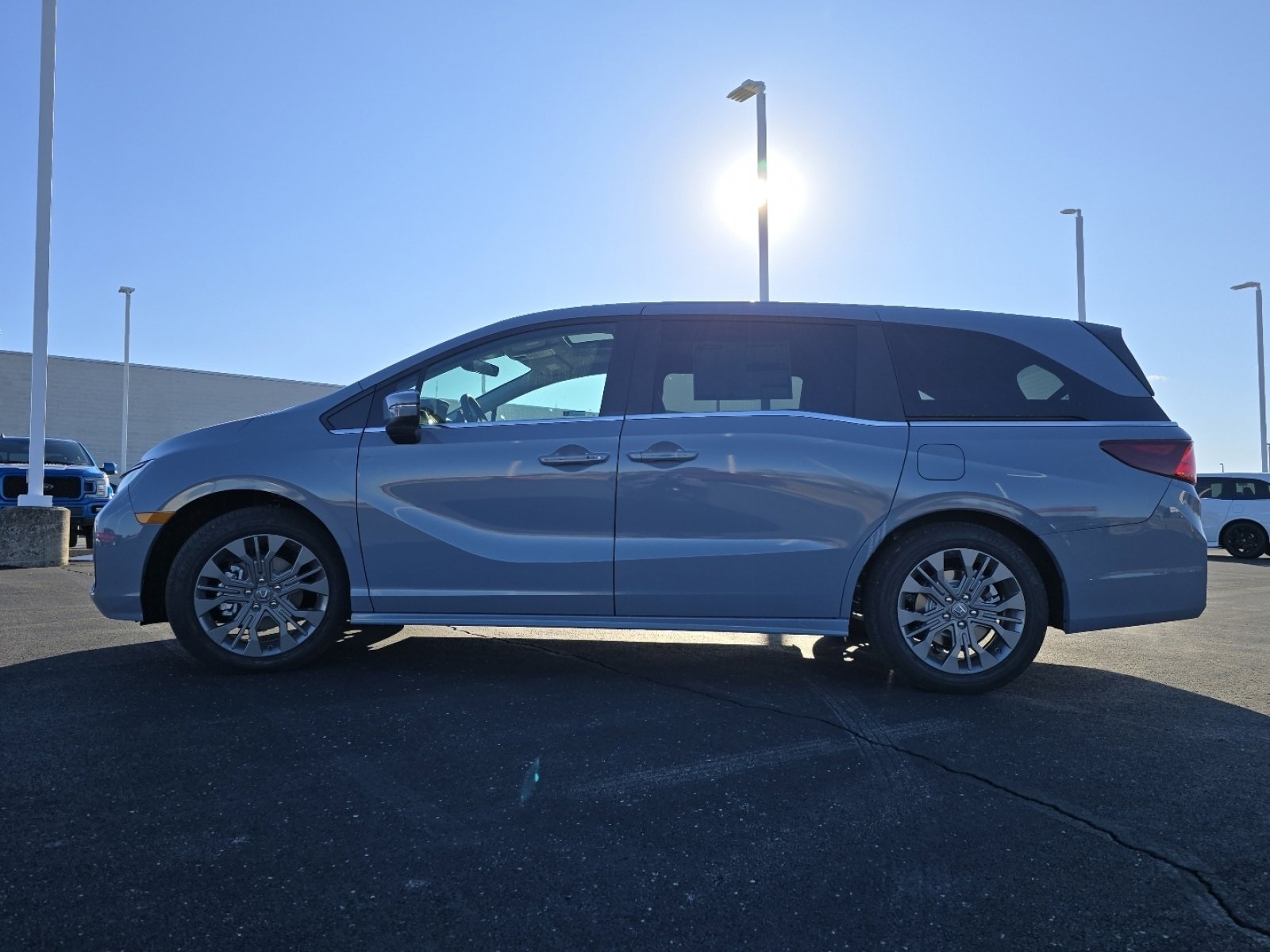 New 2026 Honda Odyssey Touring image 16