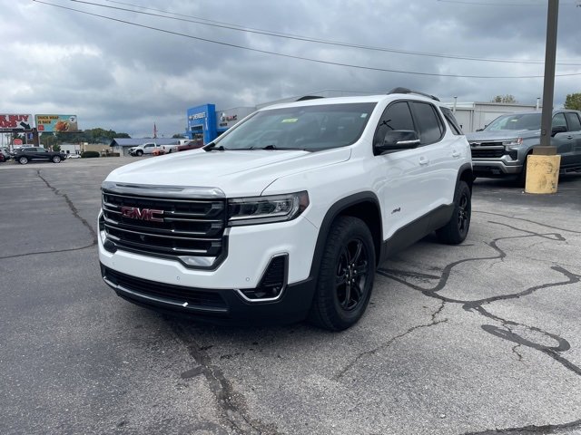 Used 2023 GMC Acadia AT4 w/ Technology Package image 2