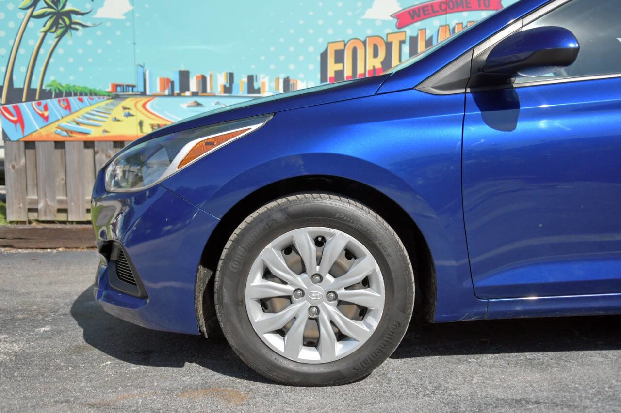 Used 2019 Hyundai Accent SE image 10