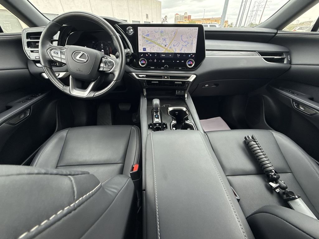 Used 2025 Lexus RX 350 Premium w/ Accessory Package (Z1) image 19