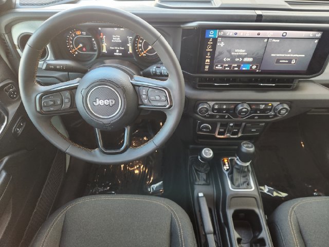 Used 2024 Jeep Wrangler Unlimited Sport AWD/4WD image 27